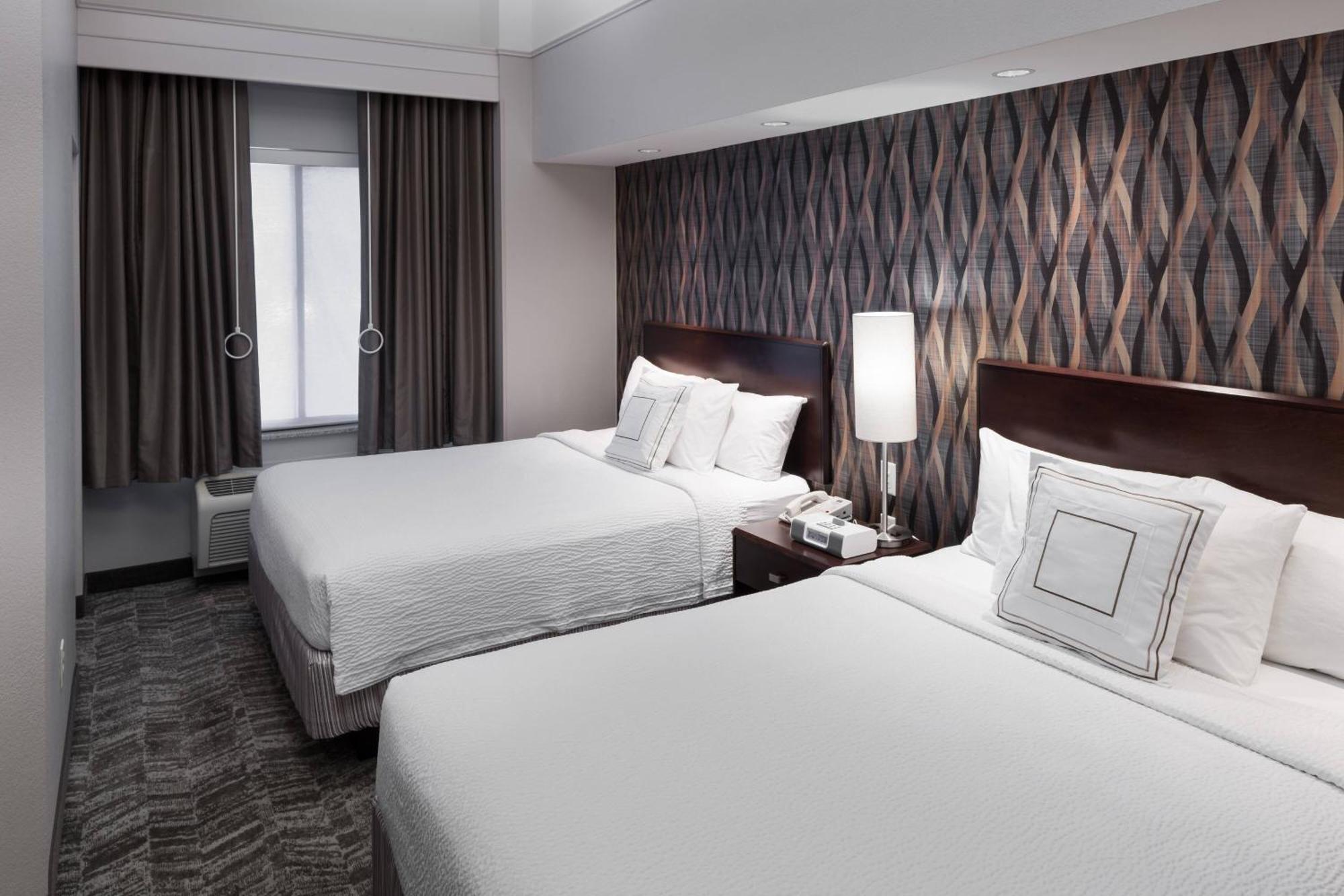 Springhill Suites By Marriott Portland Vancouver Exterior photo